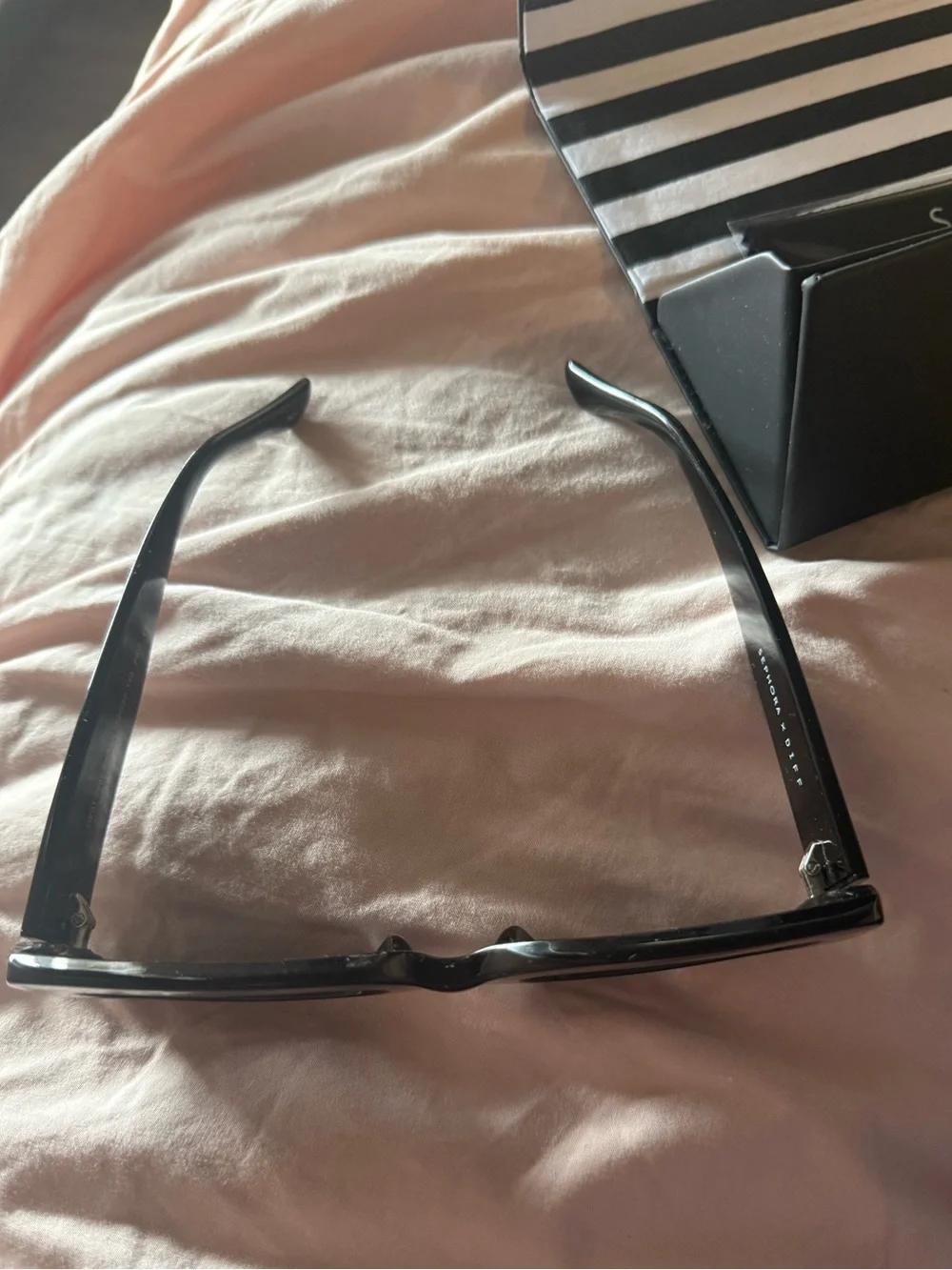 Sephora X DIFF Rouge Exclusive Black Rectangular Sunglasses with Striped Case
